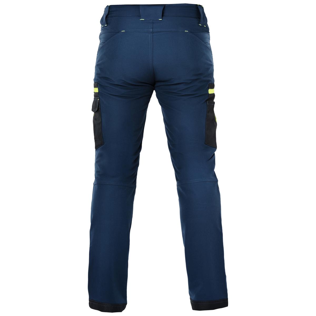 PANTALONI PROCERA CU NITURI ȘI TALIE ELASTICĂ PANTALONI PROCERA CU NITURI ȘI TALIE ELASTICĂ